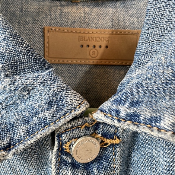 Blank NYC Denim Jean Jacket Size S Small Rainbow Colors and Cropped Look - Picture 3 of 11